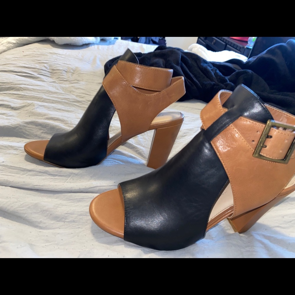 Open Toed Boots - Picture 2 of 4